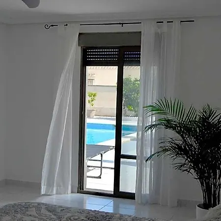 Elegant Semi-detached House With Pool. Torrevieja